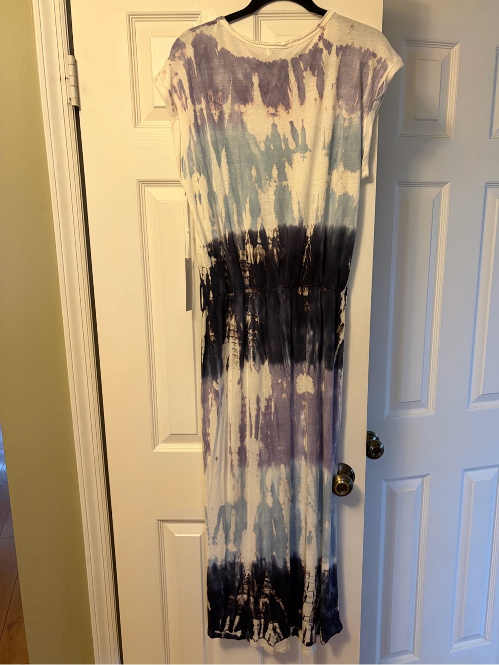 Young Fabulous & Broke Tie Dye Print Maxi Dress Size Medium - Picture 3 of 7